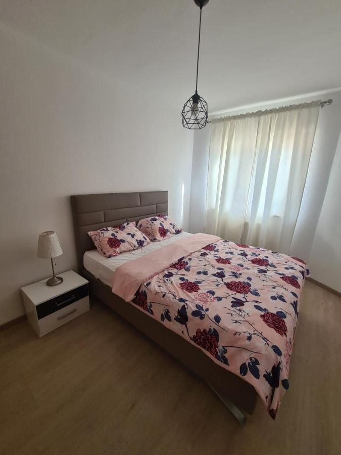 Apartmani Emily Pula Luaran gambar